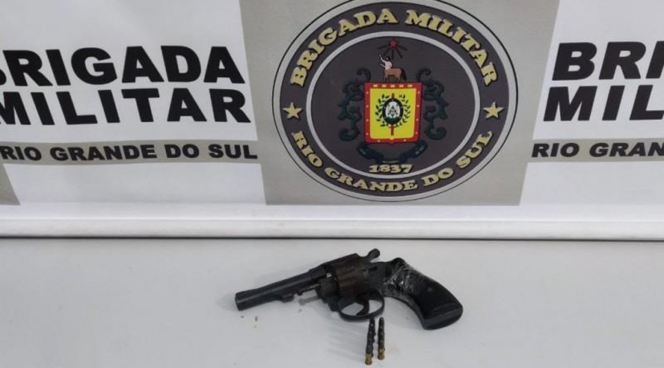 BM prende homem por porte ilegal de arma de fogo em Erval Grande.