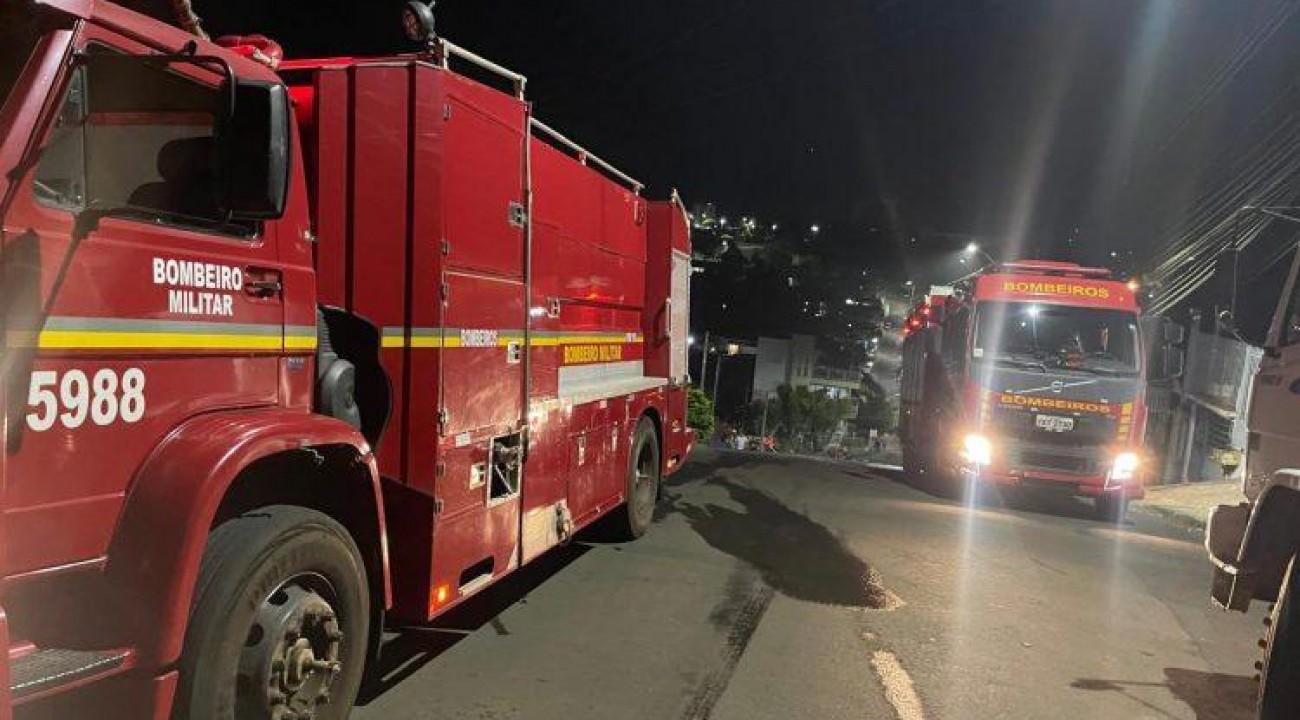 Incêndio destrói casa no Bairro São Cristóvão, em Erechim