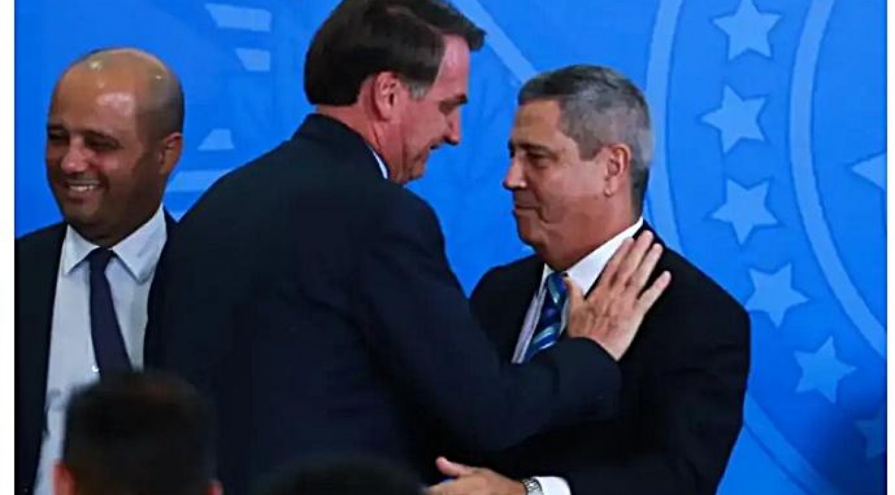 PF indicia Bolsonaro e mais 36 por tentativa de golpe de Estado