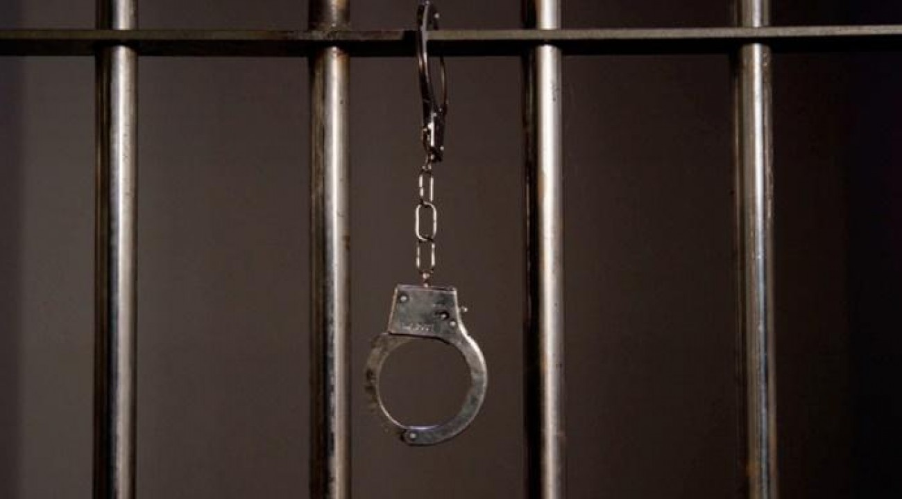 Aluno é preso após ir para aula armado com uma pistola em Sertão