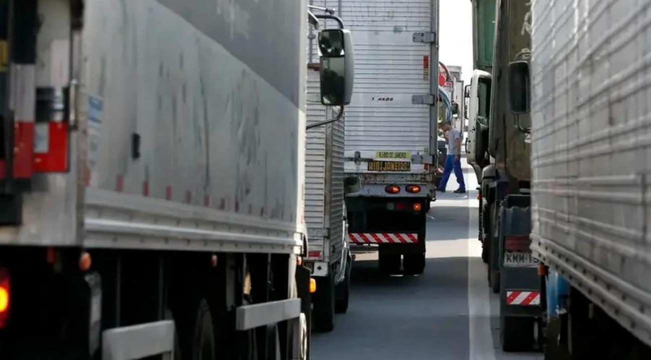Após MP e resoluções, caminhoneiros descartam paralisação nacional