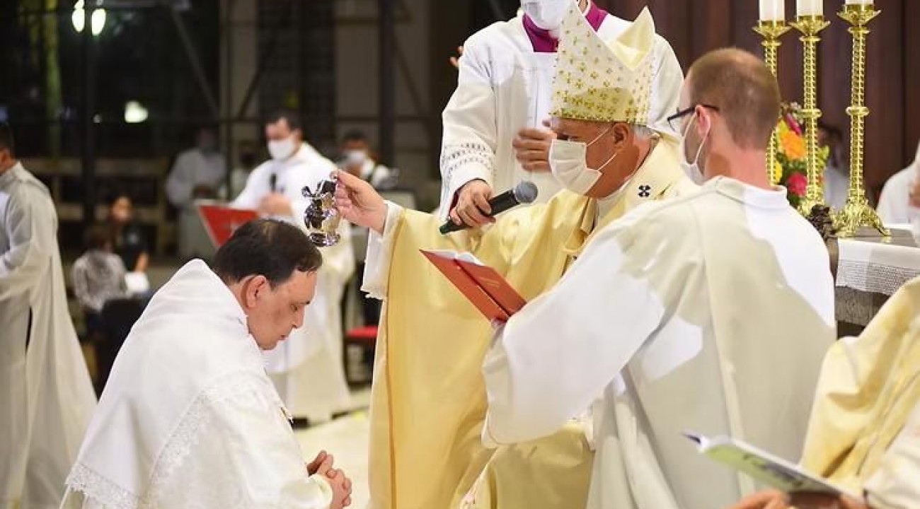 Bispo Diocesano Dom Adimir completa Seis anos de episcopado