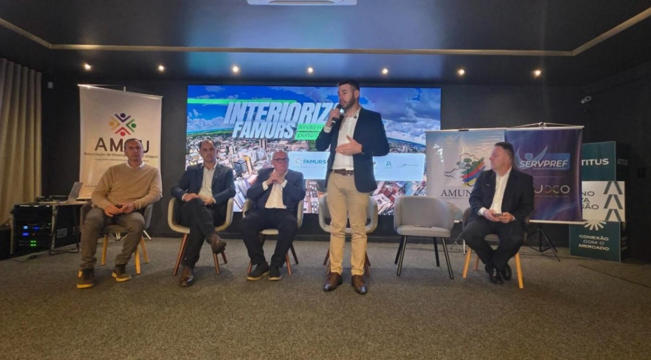 AMAU Participa da 3ª Edição do Interioriza Famurs em Passo Fundo