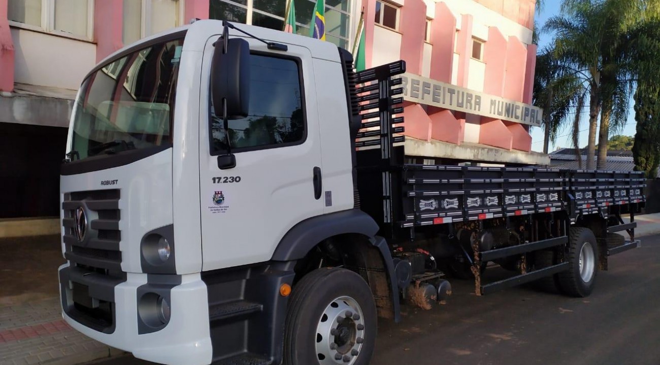 Agricultura Orgânica de Itatiba do Sul recebe caminhão.