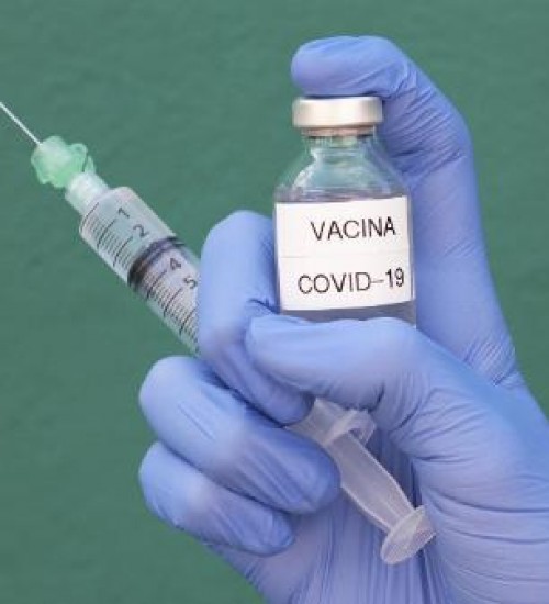 ''Em breve, vacina para Covid-19 vai estar no SUS'', afirma Pazuello.