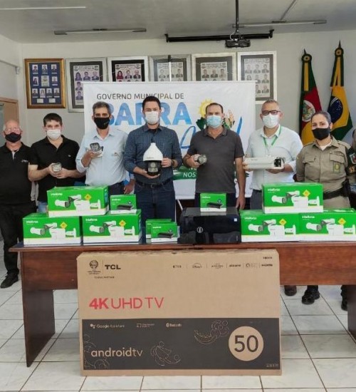 Prefeitura de Barra do Rio Azul inicia instalação de câmeras de videomonitoramento.
