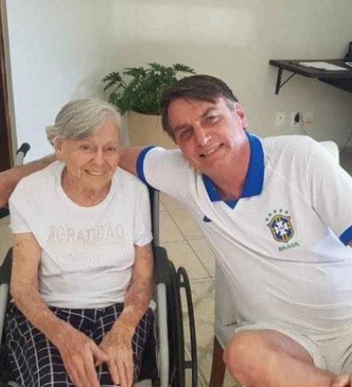 Mãe do presidente Jair Bolsonaro morre aos 94 anos.