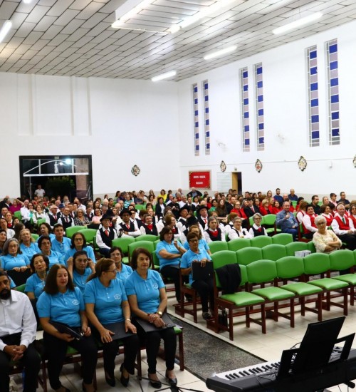 Itatiba do Sul realiza encontro de coros.